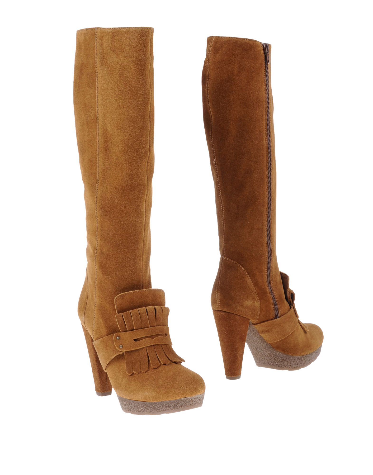 Foto unisa botas de tacón
