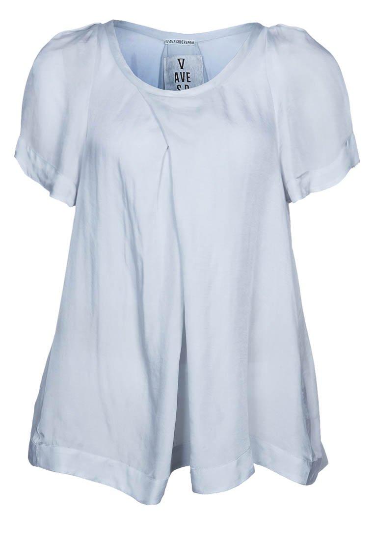 Foto V Ave Shoe Repair Blusón gris