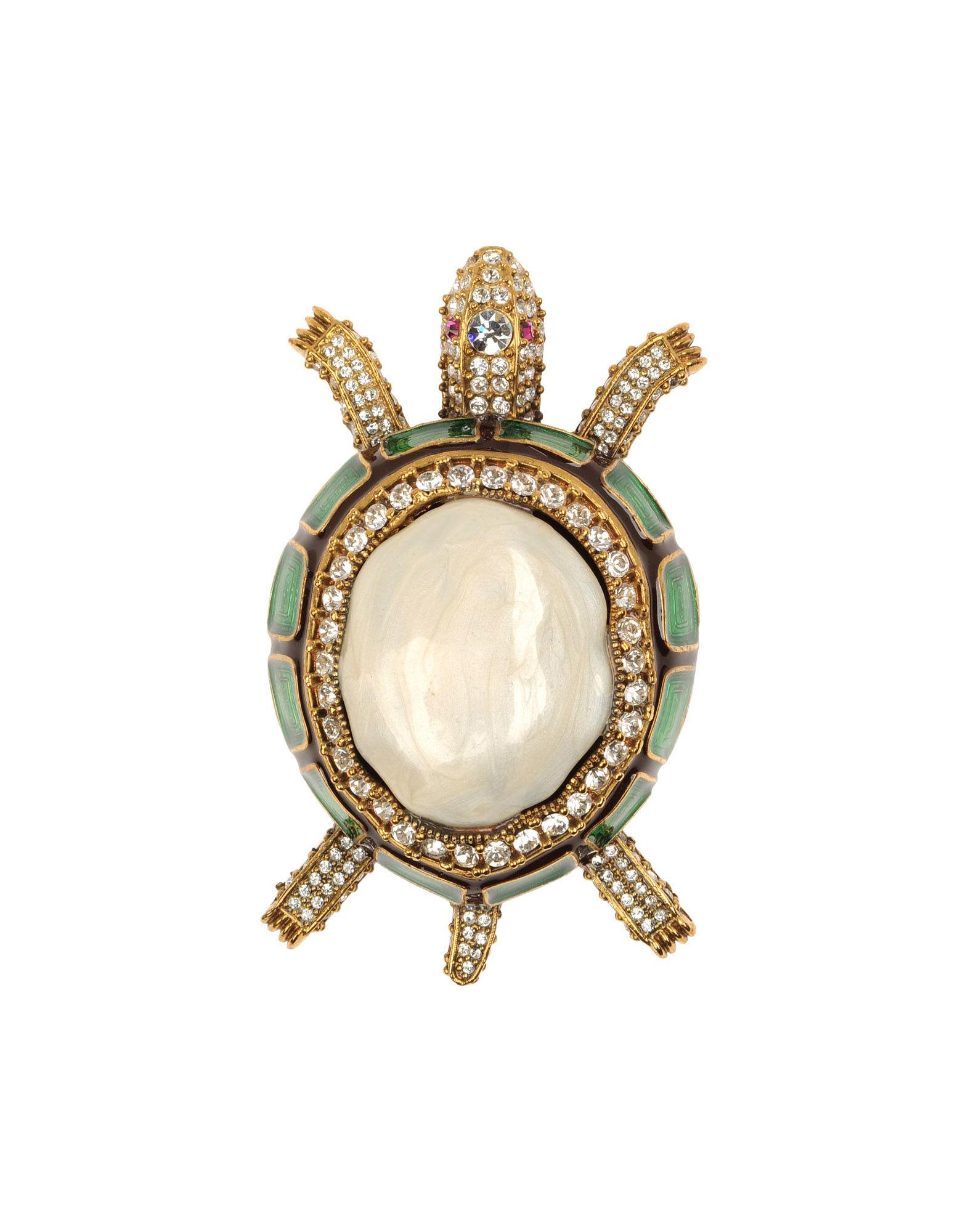 Foto valentino garavani broches
