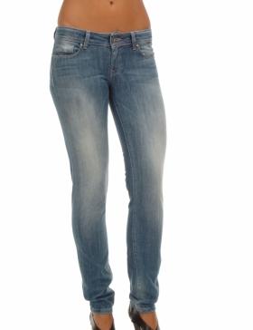 Foto Vaqueros Salsa - SHAPE UP con cintura baja y pierna pitillo (921114241110641CBCF)