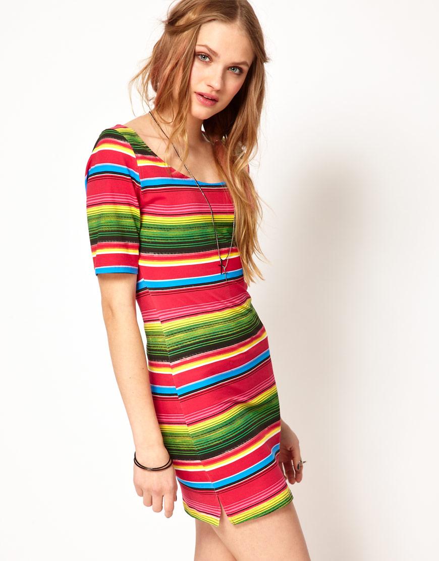 Foto Vestido ajustado con rayas mexicanas de Minkpink Mexicana stripe