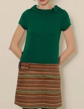 Foto Vestido charleston verde con estampado folk de titisclothin