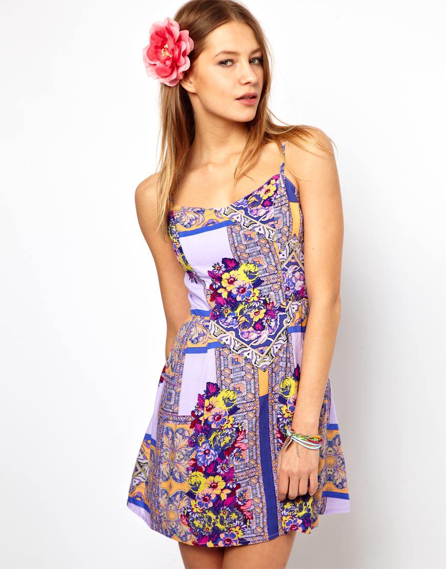 Foto Vestido con estampado de estilo fular Distant Traveller de Minkpink...