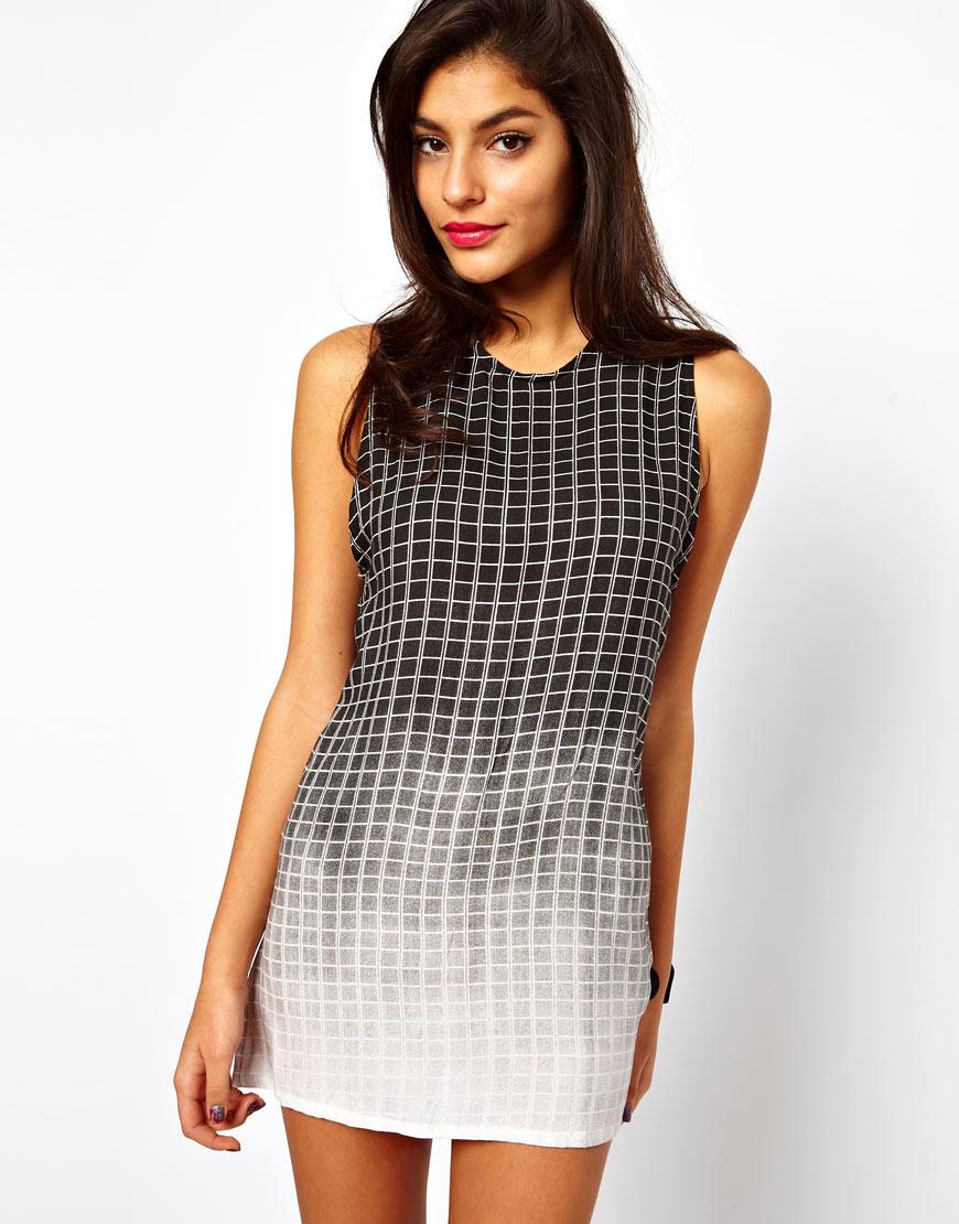 Foto Vestido con estampado desgastado a cuadros Hollyanna de Motel Verti...