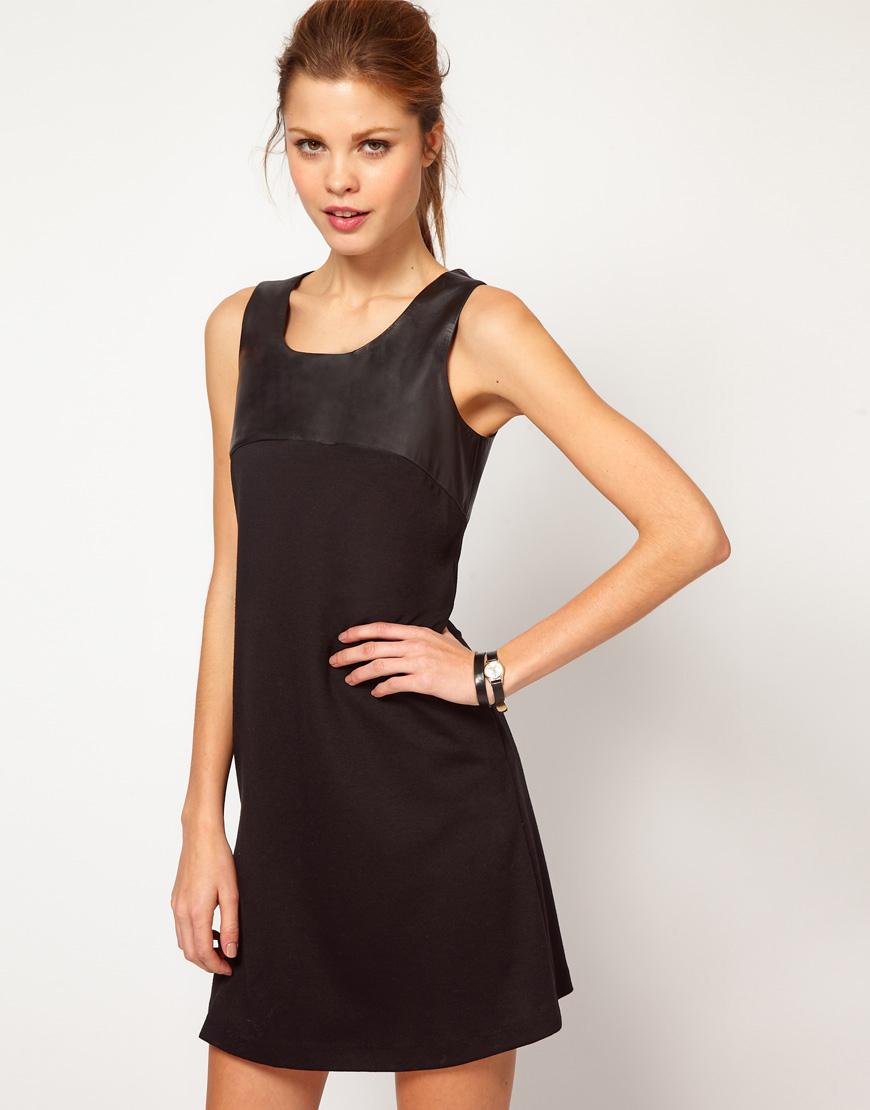 Foto Vestido con paneles de cuero de Kookai Negro