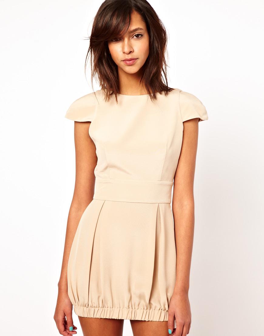 Foto Vestido de fiesta de seda de Naven Arena