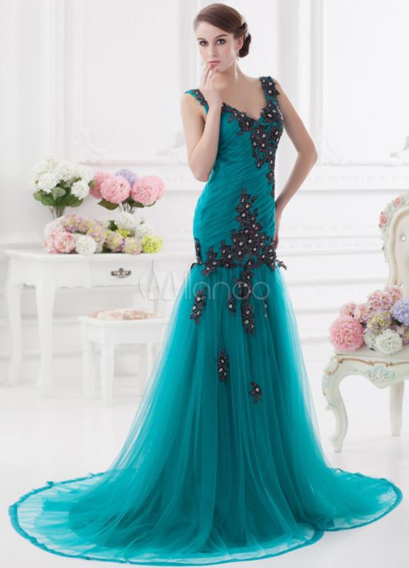 Foto Vestido de noche de organdí azul con apliques de estilo elegante