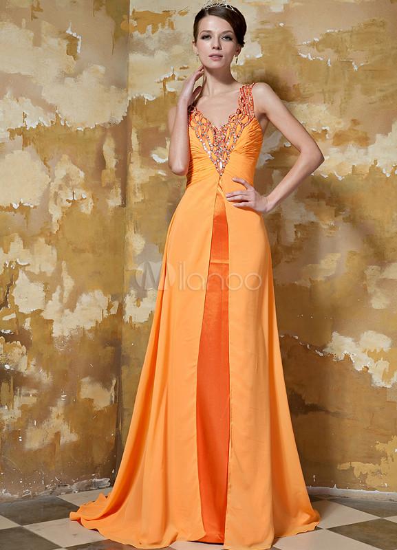 Foto Vestido de noche naranja de gasa y de satén elástico con escote en V de línea A de cola larga