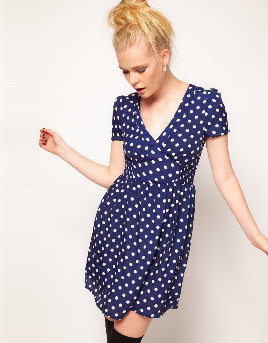 Foto Vestido de tarde de lunares 