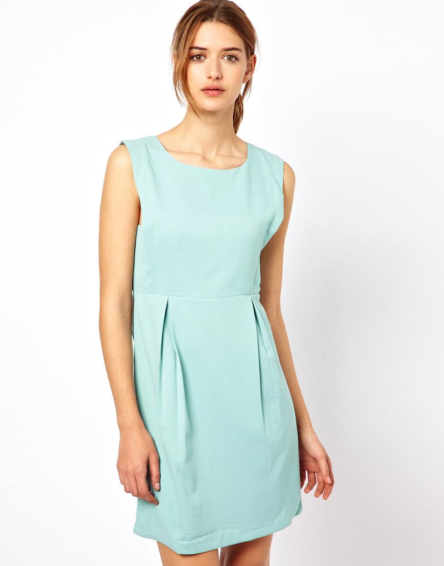 Foto Vestido estilo tulipán de Minimum Azul claro