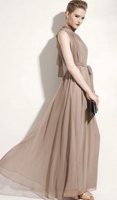 Foto Vestido largo de gasa plisado con cinta-Kaki