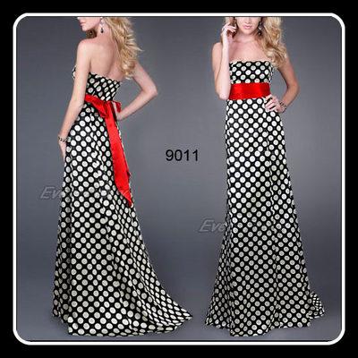 Foto Vestido Largo Palabra De Honor De Lunares Con Fajin  - Talla 44
