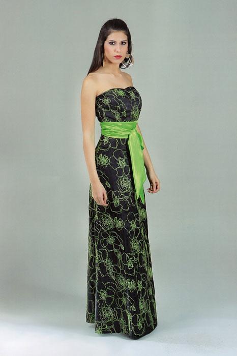 Foto Vestido negro largo dibujo y fajín verde YACHA