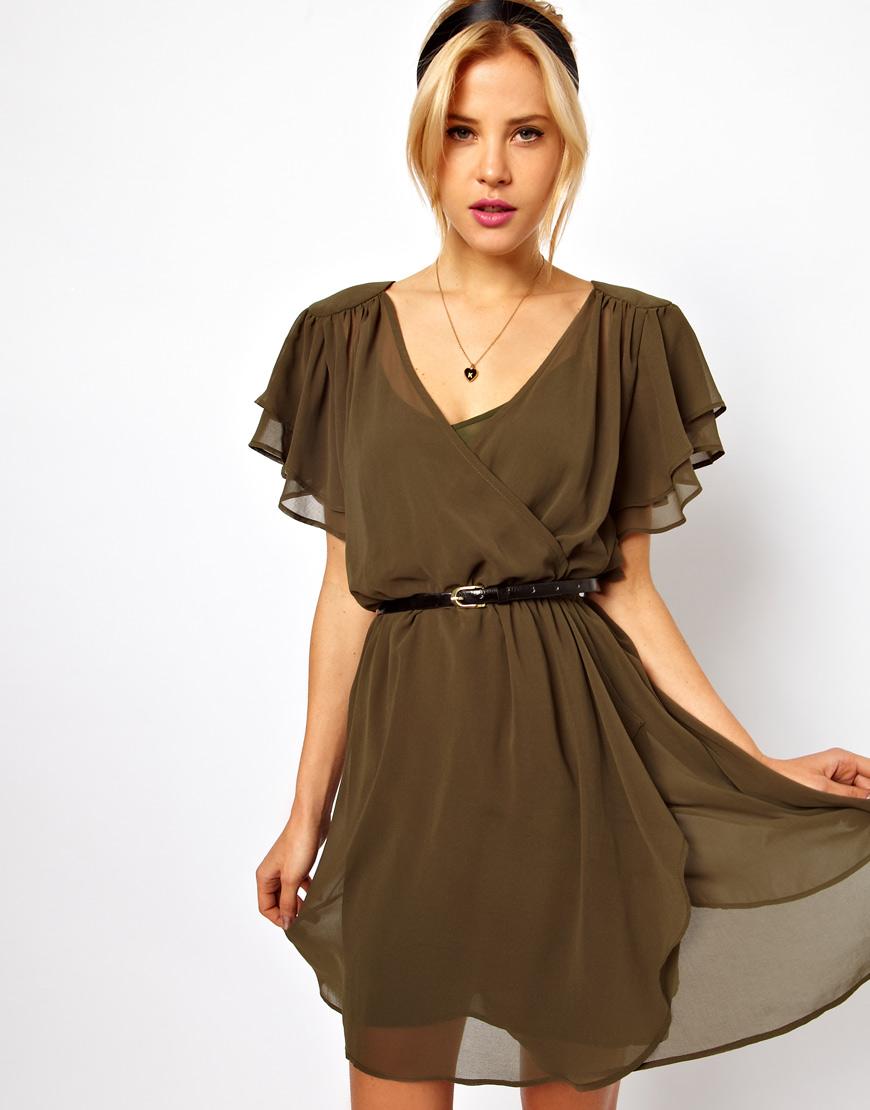 Foto Vestido skater con volantes estilo años 70 de ASOS Verde