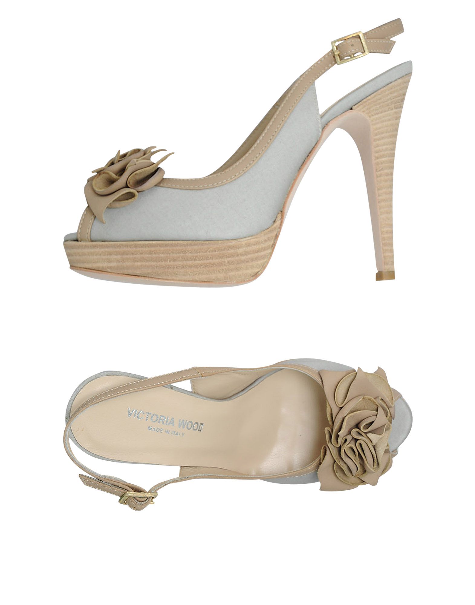Foto victoria wood zapatos abiertos
