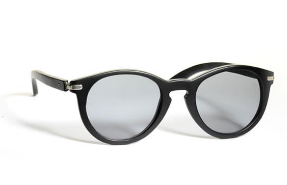 Foto Waiting for the Sun Sunglasses - UNE - Black Bamboo