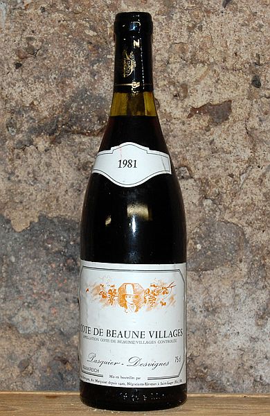 Foto Wein 1981 Cote de Beaune Village (112 00 €/l) Frankreich