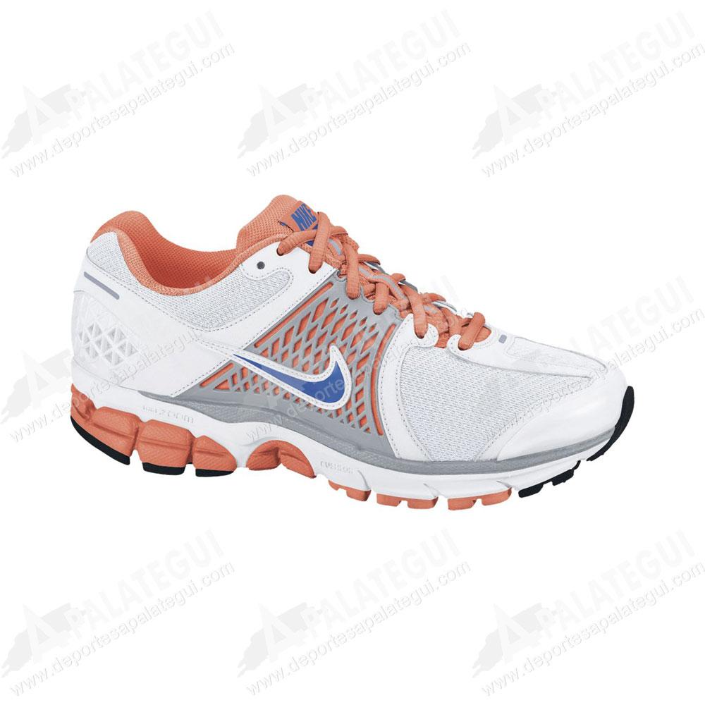 Foto WMNS NIKE ZOOM VOMERO+ 6