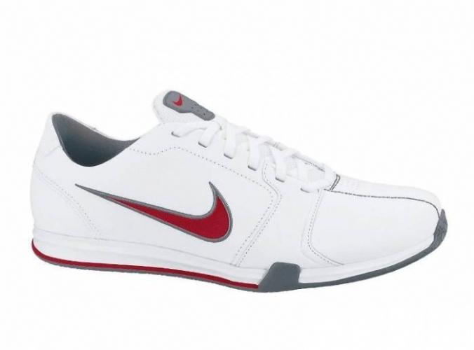 Foto Zapat studio leather blan. - Pantalon - Nike - Tallas: 40,41,42,43,