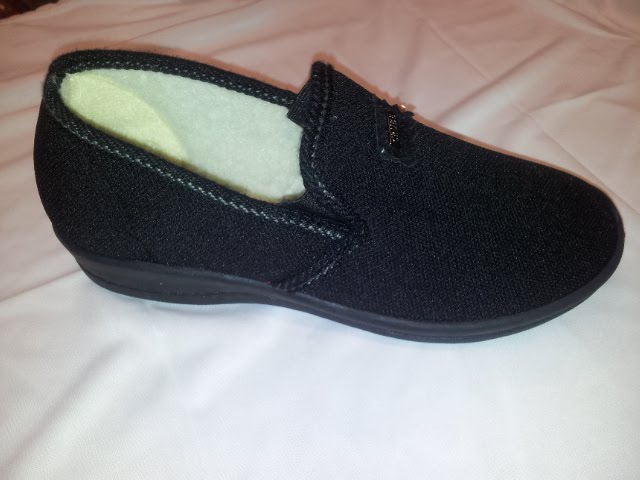 Foto Zapatilla de mujer crube negra nº 39 (mod. 401)