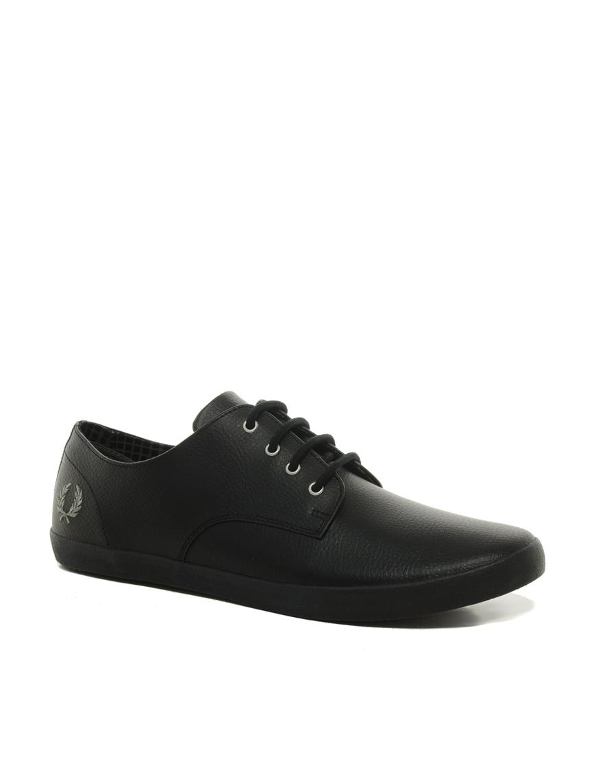 Foto Zapatillas de cuero Foxx exclusivas para ASOS de Fred Perry Negro