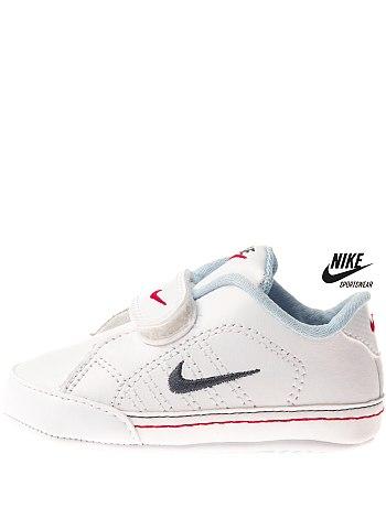Foto Zapatillas deportivas 'Nike' First