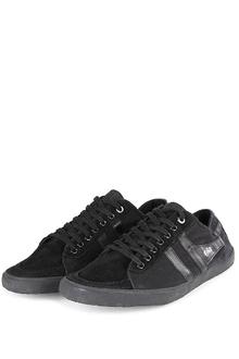 Foto Zapatillas desgastadas