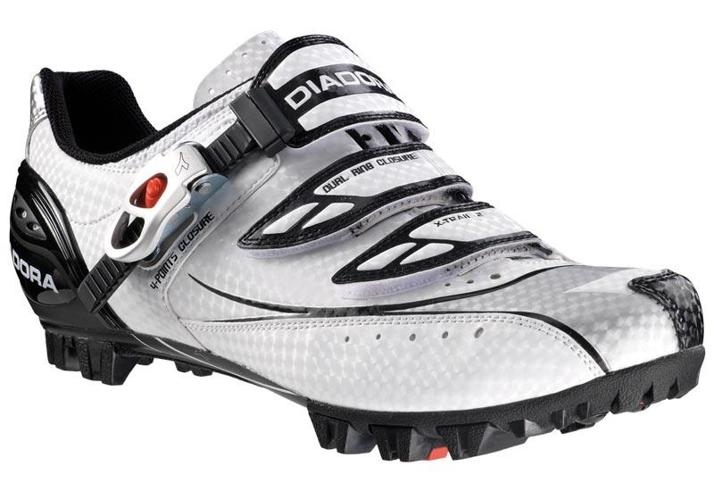 Foto Zapatillas MTB Diadora X-Trail 2 blanco/negro para hombre , 44,5