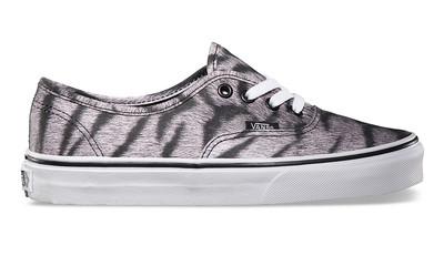 Foto Zapatillas Vans Authentic (tiger) Black/true White Chica Nuevas Skate Surf Indie