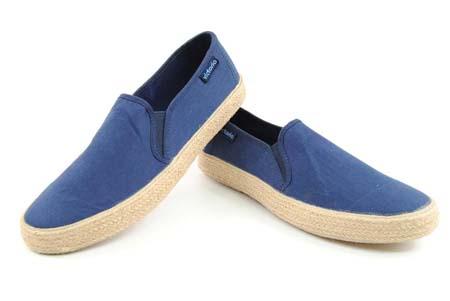 Foto zapato de textil azul marino