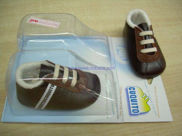 Foto zapato sport moderno