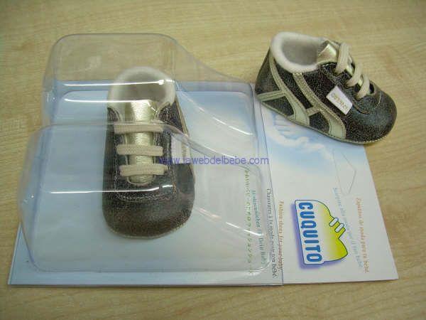 Foto zapato sport moderno