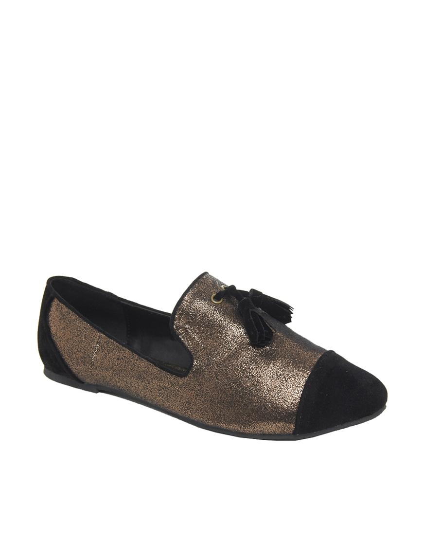 Foto Zapatos slippers LETTER BOX de ASOS Bronce