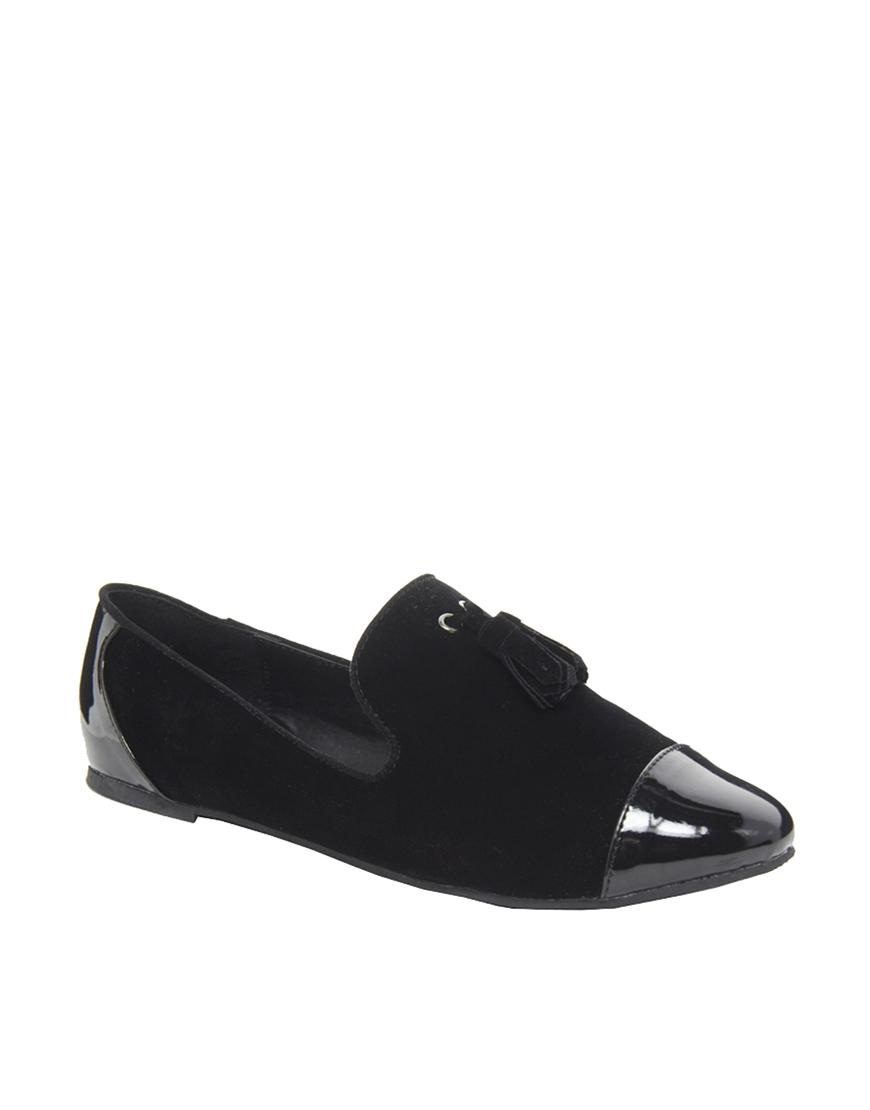 Foto Zapatos slippers LETTER BOX de ASOS Negro