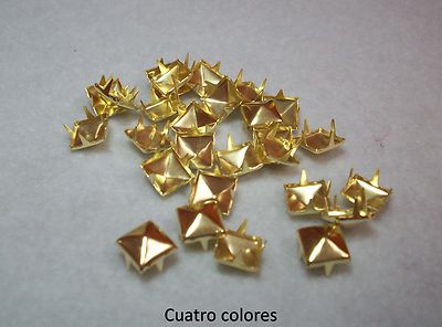 Foto 200remaches, Tachuelas Cuadrado Pirámide 10 Mm Color Dorado, Fornituras foto 585239