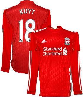 Foto 2010-11 Liverpool Long Sleeve Home Shirt (Kuyt 18) foto 892224