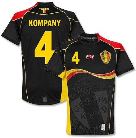 Foto 2012-13 Belgium Away Shirt (Kompany 4)