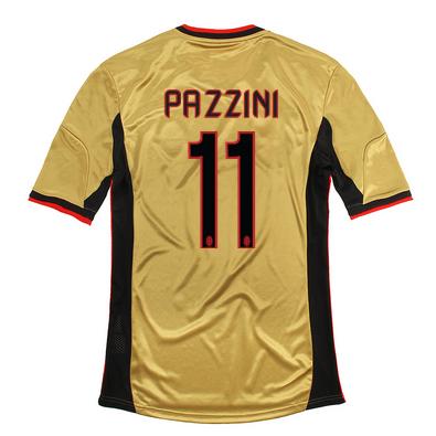 Foto 2013-14 AC Milan Third Shirt (Pazzini 11) foto 821714