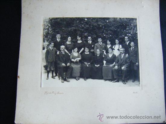 Foto antigua fotografia posado familia, pose familiar, foto hijo de pe foto 182369