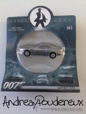 Foto Aston Martin Vanquish. James Bond. Corgi