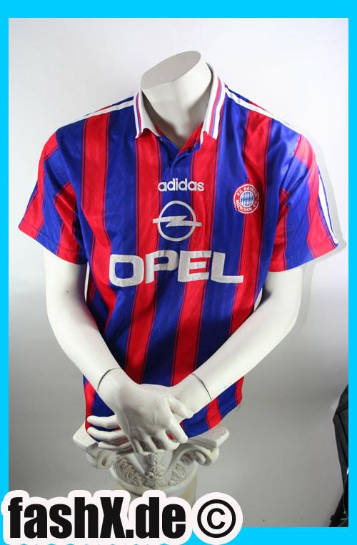 Foto Bayern München camiseta talla S 1996 + pantalon + medias Adidas foto 226812