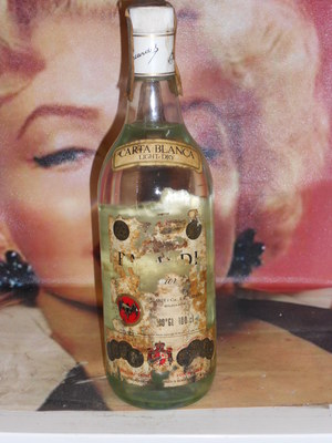 Foto botella antigua ron bacardi carta blanca light dry 100 cl 40º año 1980 original foto 268261