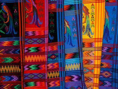 Foto Bright Textile, Ixcel Textile Co-op, San Antonio Aguas Calientes, Guatemala, Cindy Miller Hopkins - Laminas foto 474991