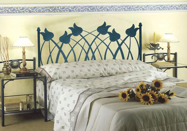 Foto Cabezal Cama Forja Modelo Tulipanes foto 329750