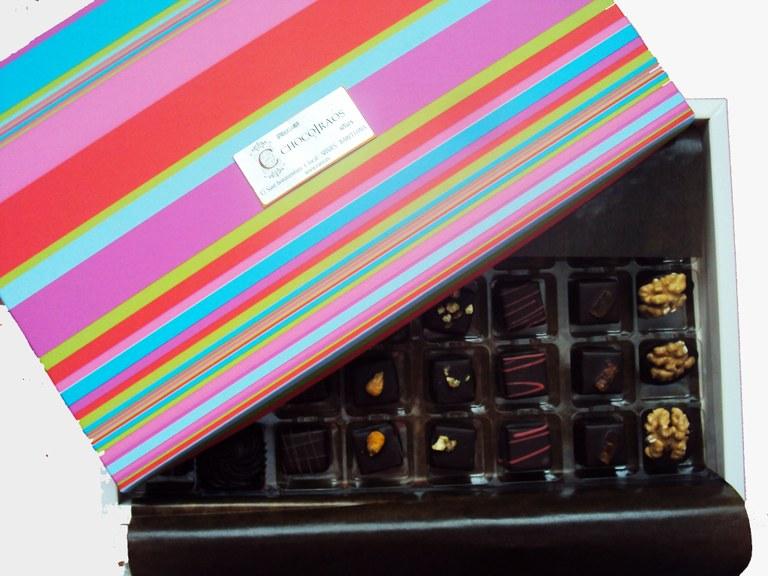 Foto Caja de bombones de chocolate gourmet -40 piezas. promocion foto 14134