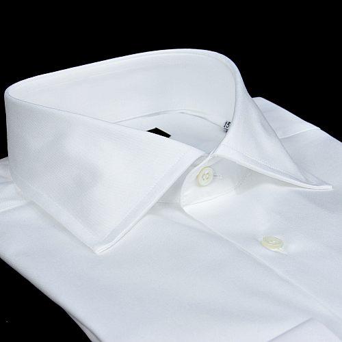 Foto Camisa color liso blanco algodón sarga doble torzal, cuello estilo semifrancés, puño limado