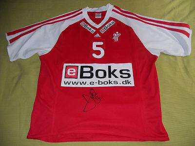 Foto Camiseta Balonmano Trikot Handball Women Dinamarca 5 Signed Noddesbo Barcelona foto 378803