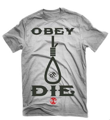 Foto Camiseta Fable Iii Obey Or Die L foto 238997
