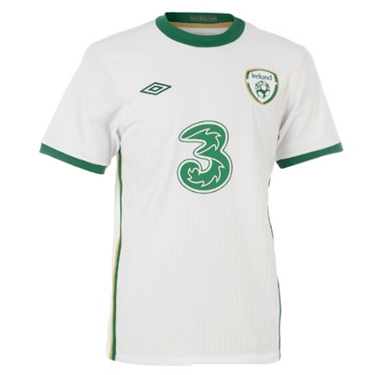 Foto Camiseta Irlanda 2010/11 Away by Umbro foto 944513
