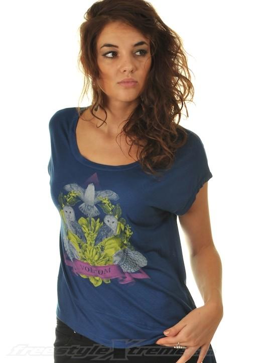 Foto Camiseta Mujer Volcom Indian Rain Knotted Azuloscuro foto 54888